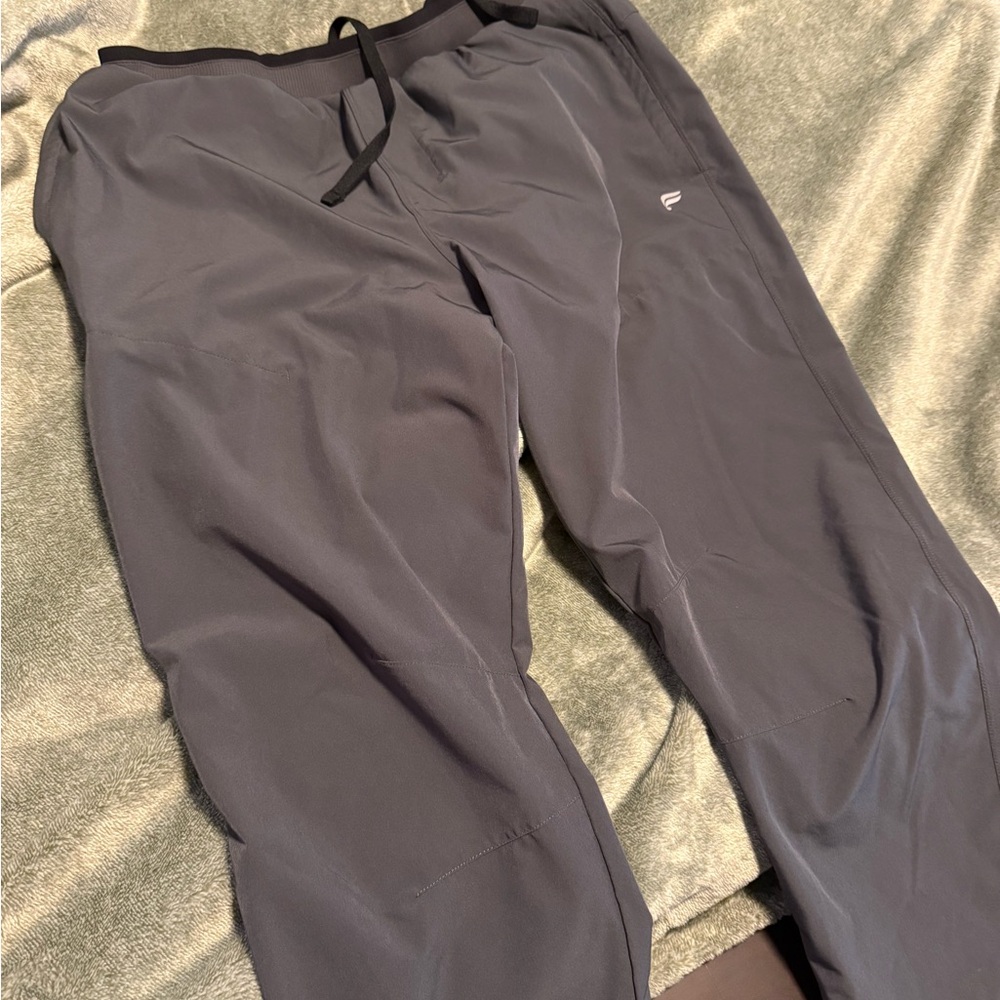 Fabletics Charcoal Men's Joggers